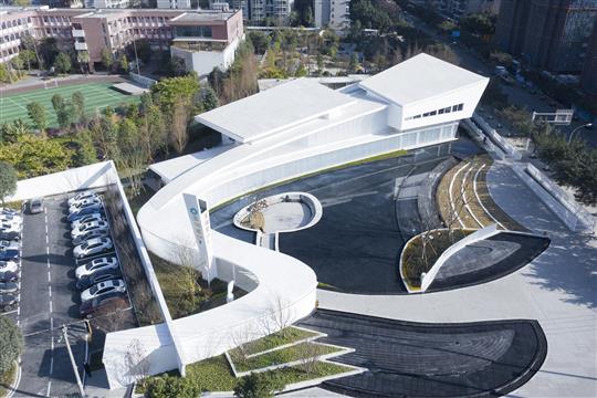 蘇坡藝?yán)葇小隱建筑——廊橋意象，一幅光影的畫(huà)卷